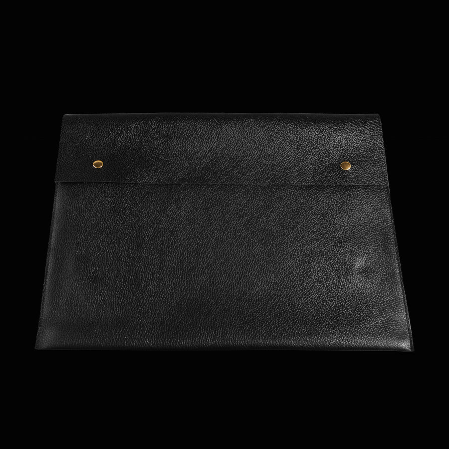 vegan leather pouch back